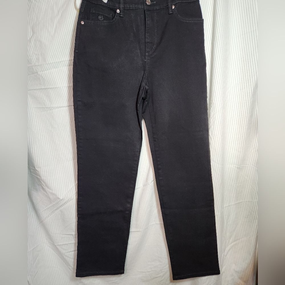 Gloria Vanderbilt Black Amanda High Rise~Stretch Denim Jeans~Tapered Leg~6 Short